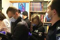 В Киеве мужчина убил свою мать гантелью во время ссоры