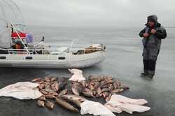 На Киевском водохранилище проверили рыбаков (ФОТО)