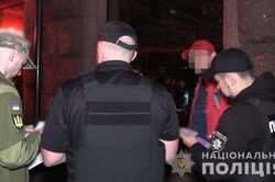 В Киеве нарушителям комендантского часа вручили повестки в военкоматы (ВИДЕО)