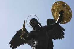 Київ під прицілом: Кличко показав, як живе столиця під час війни (ВІДЕО)
