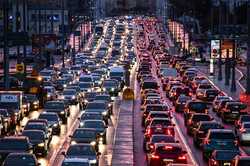 Пробки в Киеве: спасти ситуацию для автомобилей невозможно 