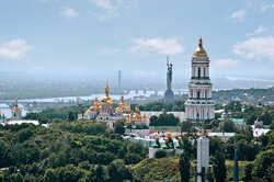 Прогулянки та відпочинок у столиці: що подивитись у Києві (ФОТО)