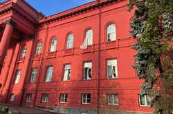 В результате обстрела Киева повреждены исторические здания (ФОТО, ВИДЕО)