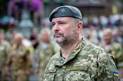 В Киеве могут переименовать улицу в честь погибшего известного поэта: детали 