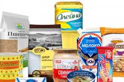 Жители Киева могут получить продукты в центрах социального обслуживания
