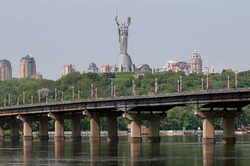 В Киеве проведут новый тендер на реконструкцию моста Патона: подробности 