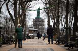 Во всех районах Киева провели толоку: как это было (ФОТО)