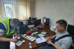 Пытался продать ввезенные для армии авто: в Киеве задержали владельца СТО, наживавшегося на гуманитарке