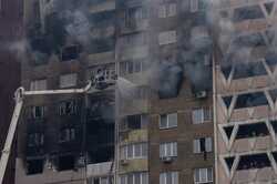 Киевский школьник более 5 часов провел в охваченной дымом и пламенем квартире