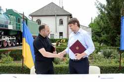 Из Киева в столицу Молдовы планируют запустить пассажирский поезд: подробности