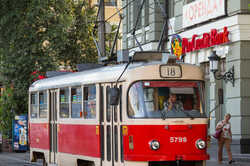 В Киеве серьезно изменили проезд многих маршрутов транспорта: список