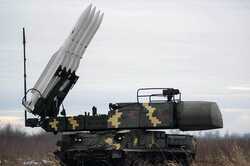 Два вражеских самолета за час сбили украинские военные над Киевом