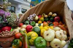 Идем за продуктами: адреса ярмарок в Киеве  на выходные