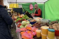 В Киеве открылись ярмарки: где недорого купить продукты (АДРЕСА)