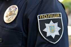 В Киевской области мужчина из-за отказа продать алкоголь начал стрелять в полицейских