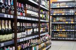 У Києві змінили час продажу алкоголю в магазинах: подробиці