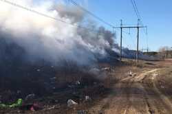 На Київщині сталися масштабні пожежі на сміттєзвалищах