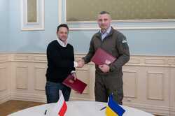 Варшава подарує Києву десятки вагонів метро (ФОТО)