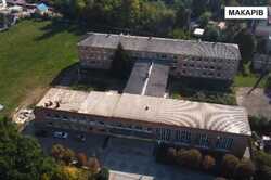 В Макарове восстанавливают поврежденный обстрелами лицей (ВИДЕО)