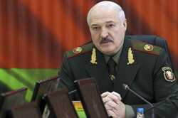 Жданов: угроза вторжения Беларуси существует, ждать нападения нужно после 1 июля 