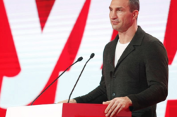 Владимир Кличко на съезде «УДАРа» призвал оставаться сильными, объединёнными и двигаться только вперед