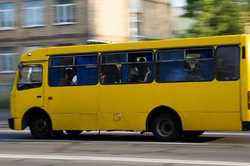 В Киеве у маршрутки на ходу отвалились колеса