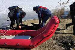 В озере на Оболони утонул 23-летний парень (фото)
