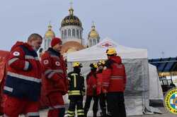 Крещение. В Киеве в этом году погрузилось в прорубь значительно меньше людей