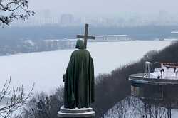Сильные морозы или тепло: в Укргидрометцентре рассказали, какой будет зима в Киеве 