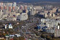 В Киеве перекрыли движение на Троещине: подробности (Карта)