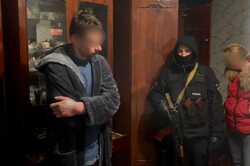 В Киевской области задержали агрессивного мужчину, который портил жизнь соседям