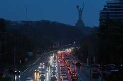 Стало известно, сколько часов будет свет в домах жителей Киева: детали