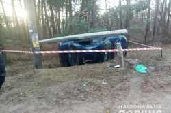 Под Киевом автомобиль сбил двух малолетних детей 