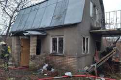 У Києві горів приватний будинок, є жертви