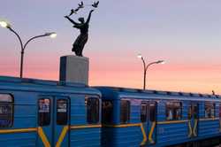 На Рождество столичный метрополитен будет работать иначе