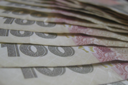 В Киеве коммуналку платят более 55% жителей