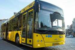Автобусы и троллейбусы в Киеве кардинально изменили маршруты