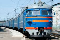Вблизи Киева эвакуационный поезд попал под обстрел