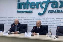 Почетные граждане Киева призвали не принимать 