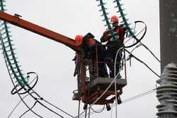 У Києві та регіоні посилили обмеження в графіках відключення світла