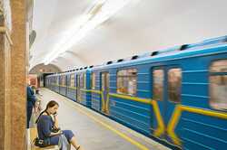 В Києві змінили графік роботи метро та зупинили трамваї
