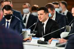 Эксперт: Конгресс региональных властей будет помпезным собранием ради красивого видеоряда 