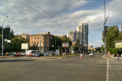 В Киеве на месяц перекрыли движение на Печерске: подробности (Карта) 