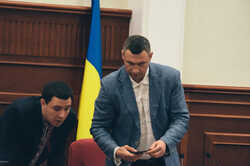 Кличко отправил в отпуск своего заместителя: подробности 