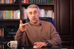 Комаровський розповів, чим хворий путін