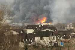 Под Киевом оккупанты снова обстреляли жилые дома