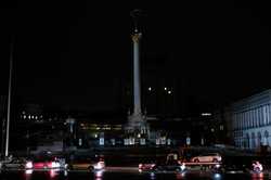 В КГВА рассказали, почему в Киеве нет массовых отключений света: детали