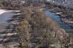 Одне з озер майже знищили у Києві, інше — забруднили (ФОТО, ВІДЕО)