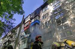 В Киеве произошел масштабный пожар в многоквартирном доме (ФОТО)
