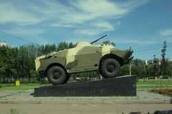 В Киеве демонтирован советский бронетранспортер: куда его передадут